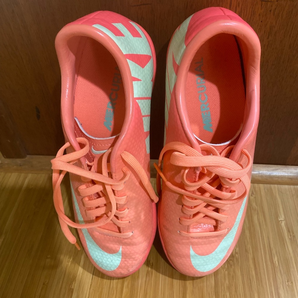 Nike mercurial indoor cleats